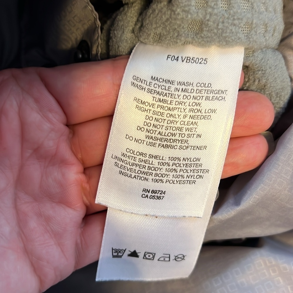 Columbia Convert Youth Navy and White Boys Jacket 10/12 - Picture 6 of 6